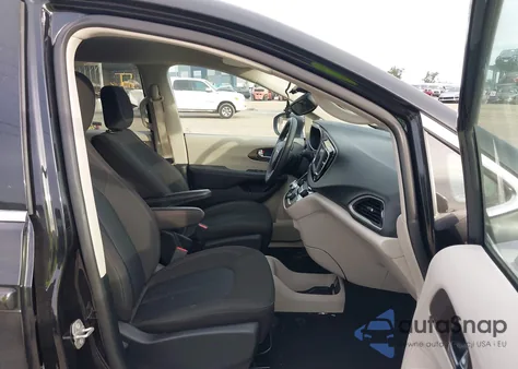 2023 Chrysler Voyager Lx из США, поврежденный, VIN 2C4RC1CG8PR616557